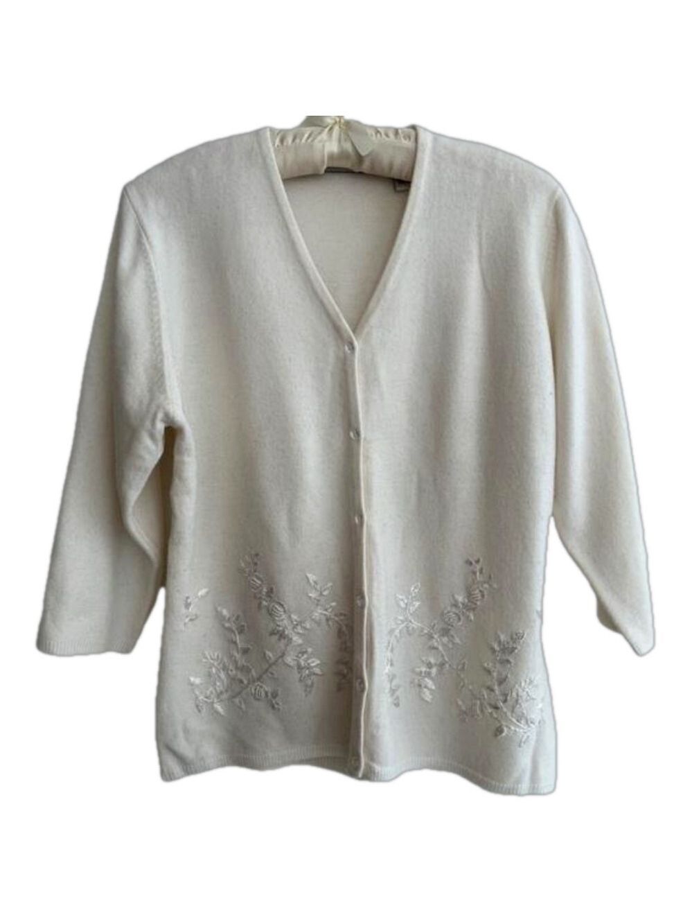 AMANDA SMITH Vintage Button Front Cardigan 3/4 Sleeves Embroidery V Neck Neutral